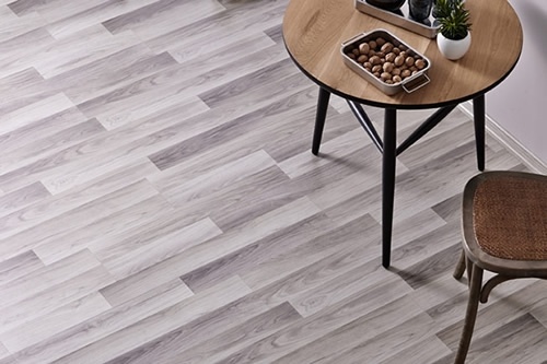 Çamsan Klasik Laminat Parke 8 mm Elegant  Meşe 555